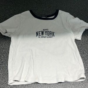 Size XS cute brandy Melville top